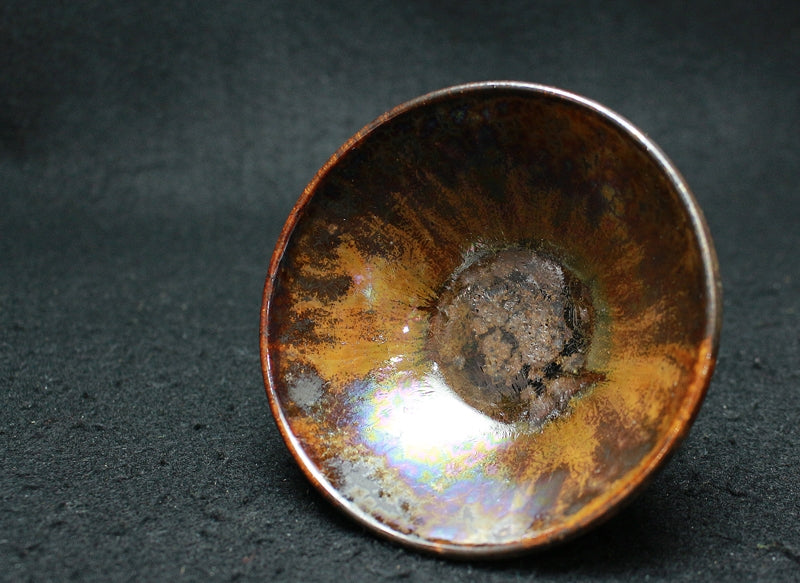 25423 KIMURA Morikazu (Emerald glaze kiln-transformed crystal sake cup (90 years old))