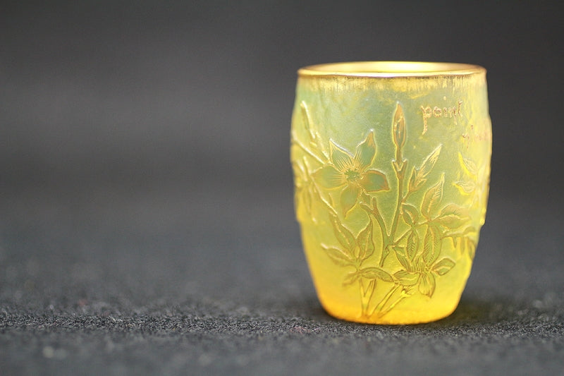 23681 ドーム・ナンシー (金彩スズラン文リキュールグラス(黄色 忘れないで)