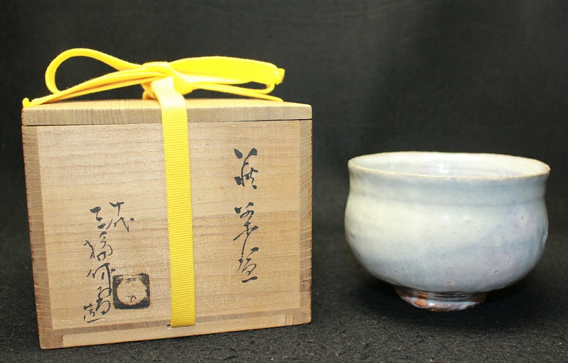 25583 Living National Treasure 10th Generation Miwa Kyusetu (Hagi tea)