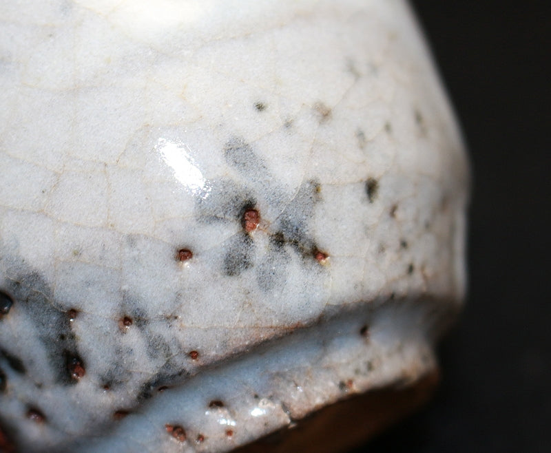 23186 荒川豊蔵 (唐津風盃) ARAKAWA Toyozo