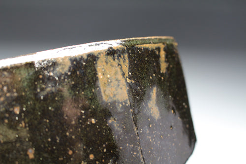 21637 伯纳德·利奇 (1964 年壶)