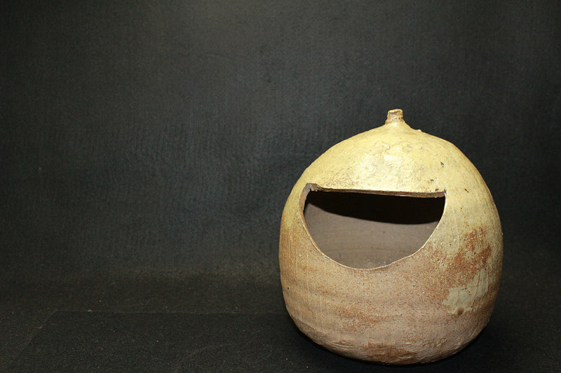 24051 Kitaoji Rosanjin (Bizen gourd-shaped vase (Yusai box, catalogue item))