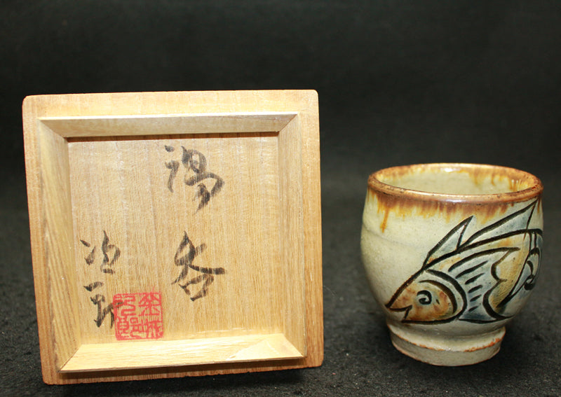 25365 Living National Treasure Jiro Kinjo (Teacup) KINJO Jiro