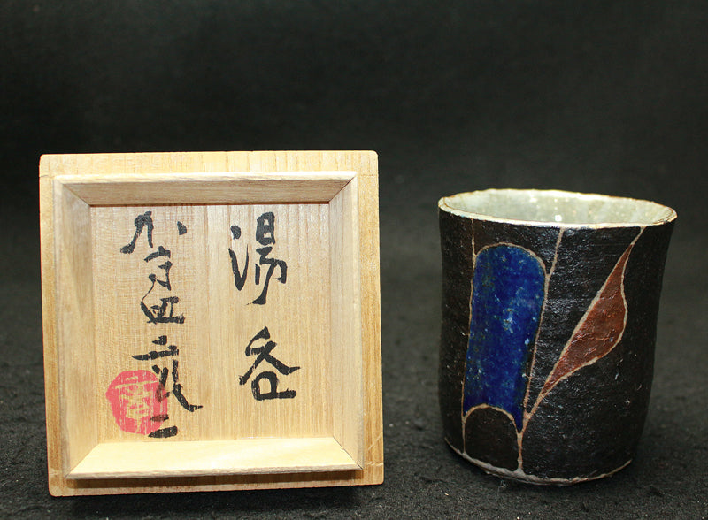 25366 KAMODA Shoji (teacup)