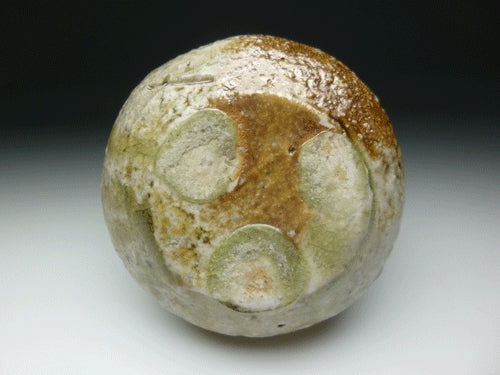 20333 HOSOKAWA Morihiro (Shigaraki hanging vase)