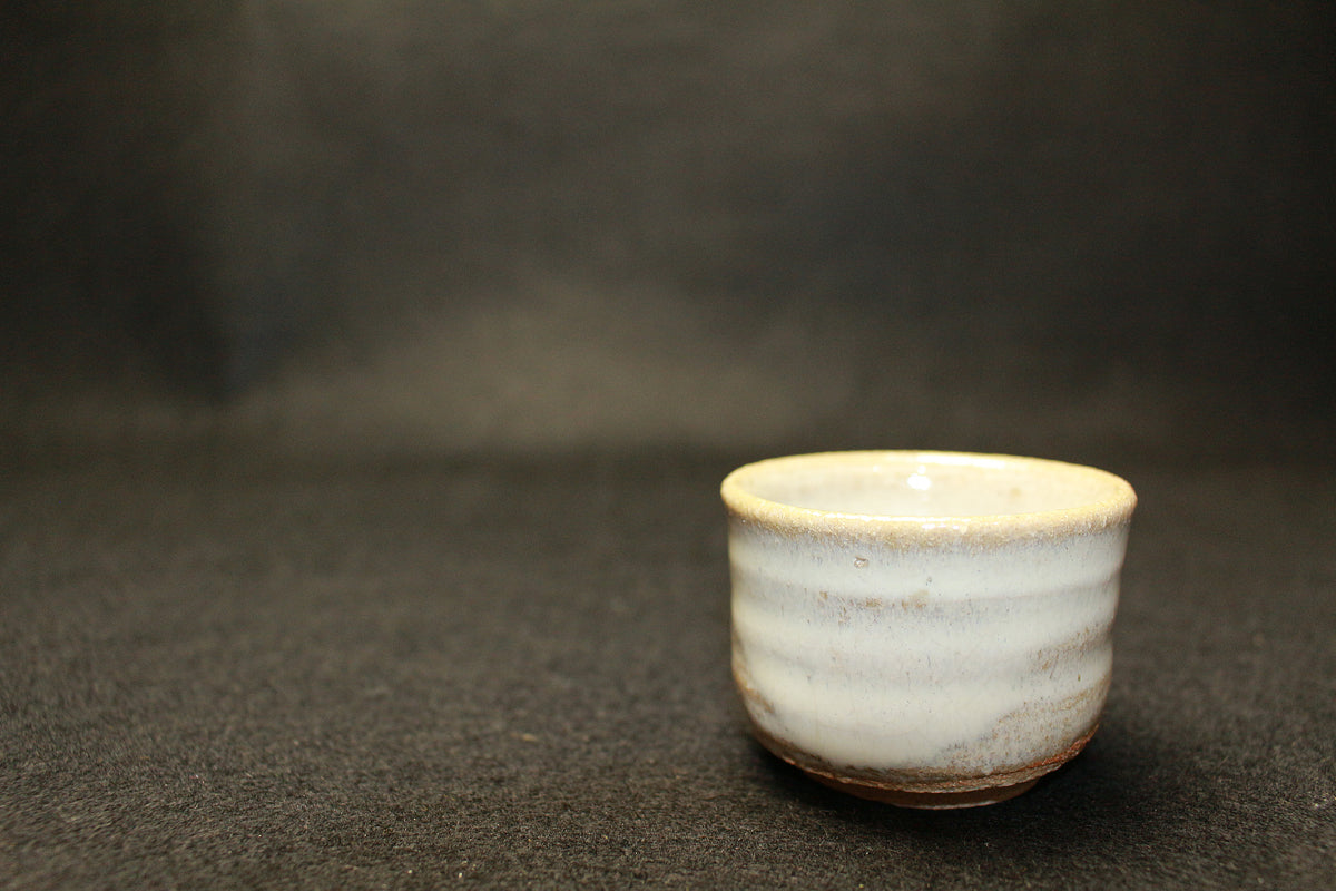 26278 12代中里太郎右衛門 唐津ぐい呑 NAKAZATO Taroemon