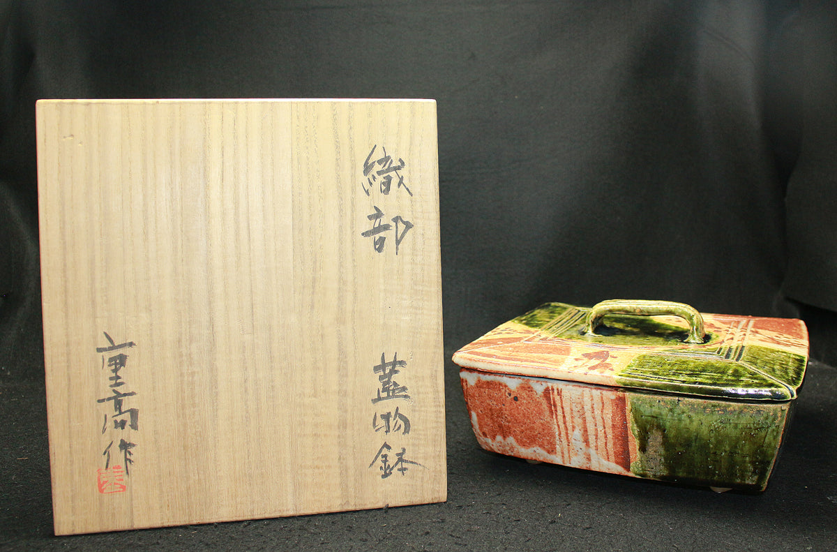 22532 KATO Shigetaka (Shino sake cup)