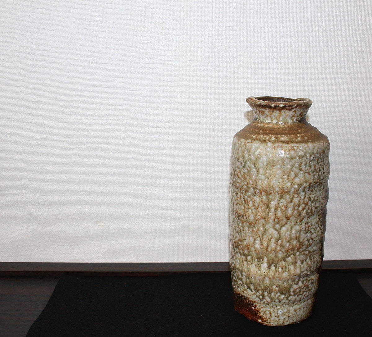 25758 神崎紫峰 信楽花入 KANZAKI Shiho