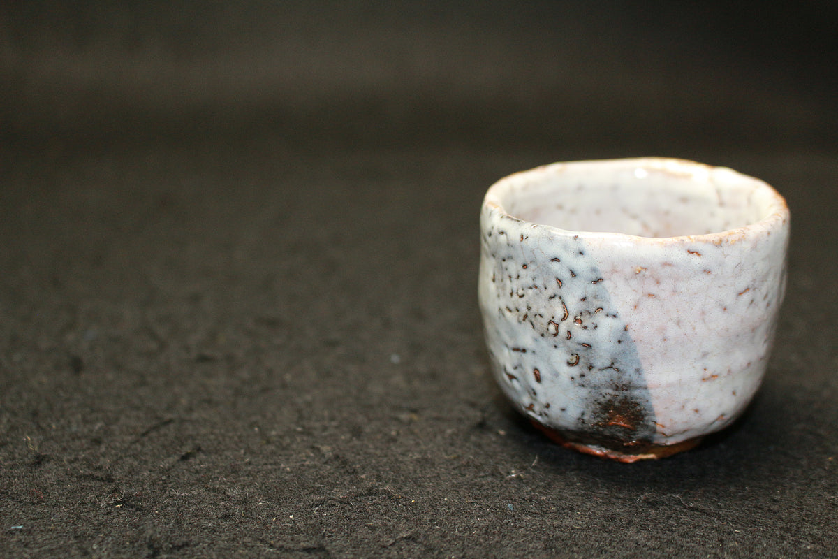 25773 人間国宝 三輪休和 萩焼酒盃 MIWA Kyuwa