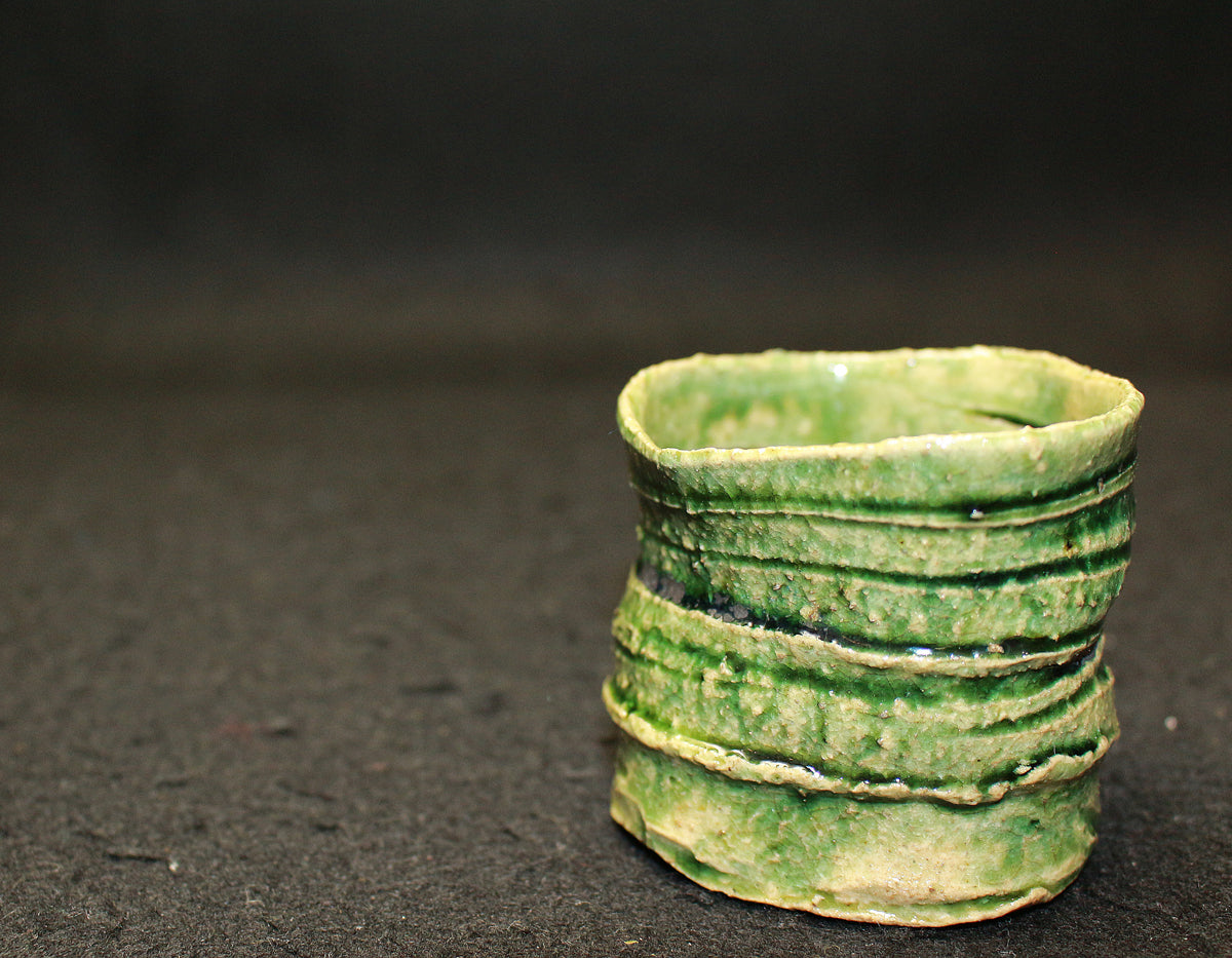 26070 鈴木五郎 織部ぐいのみ(安藤箱) SUZUKI Goro