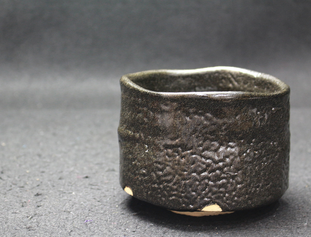 26074 人間国宝 加藤孝造 瀬戸黒茶盌(平柴谷) KATO Kozo