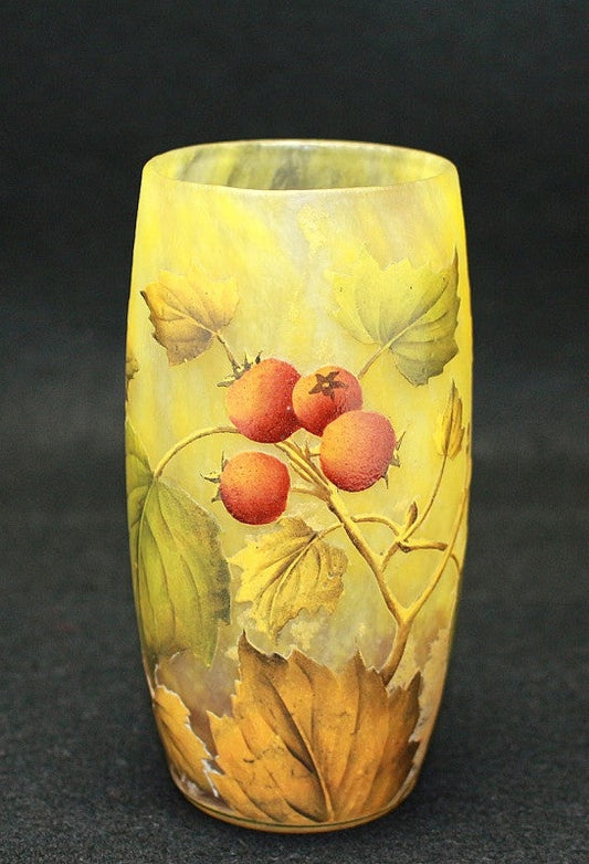 23523 Daum Nancy (Currant Design Glass) 