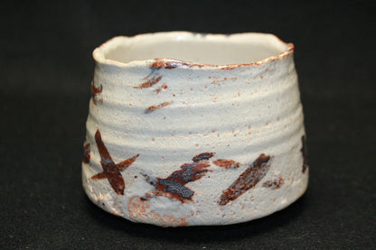 23573 Mineo Okabe (Eshino tea bowl (Mikishiki))