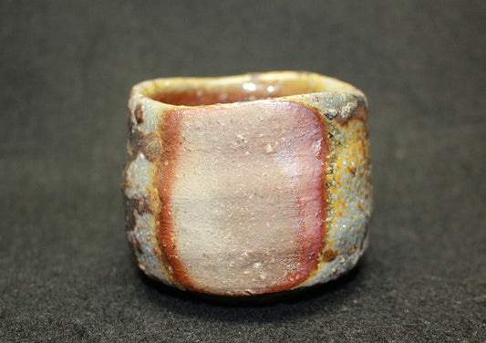 25416 Nakamura Rokuro (Bizen sake cup) NAKAMURA Rokuro 