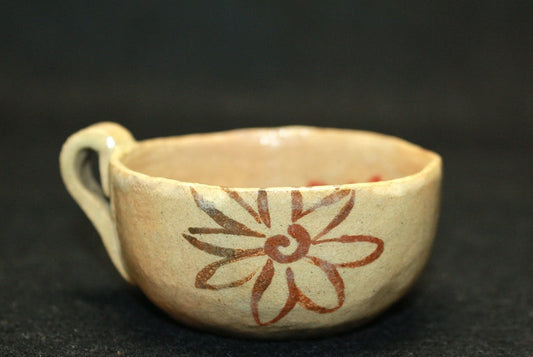 24182 RAKU Keinyu, the 11th generation (Chrysanthemum painting sake cup) 