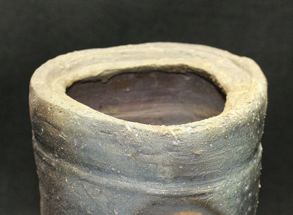 25051 HARADA Shuroku (Bizen Vase) 