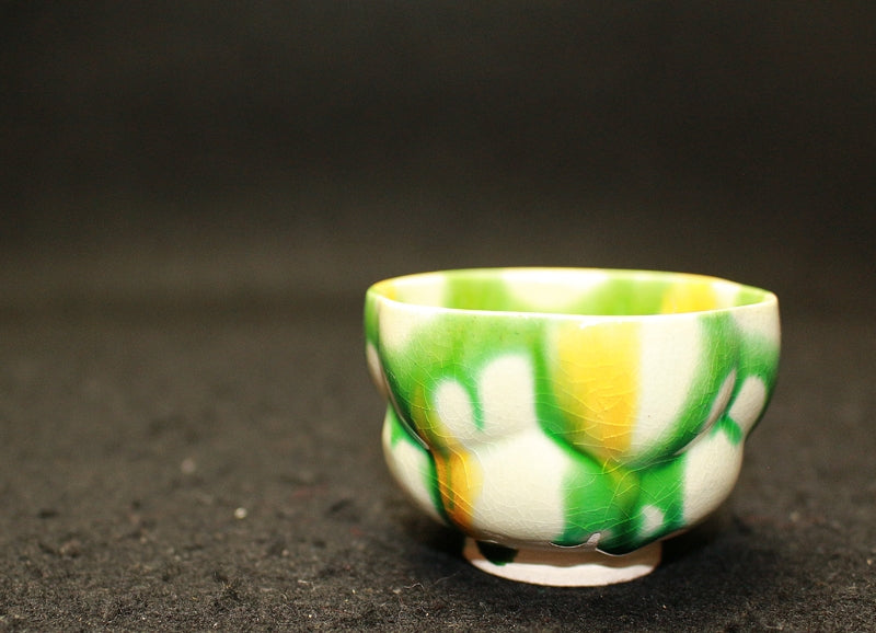 25433 Living National Treasure Takuo Kato (Reproduced Shosoin Sansai Flower-Shaped Sake Cup) 