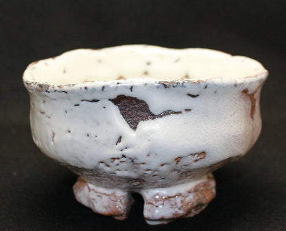 23571 Living National Treasure 11th Generation Miwa Kyusetu (Demon Hagiwari High-footed Tea Bowl) 