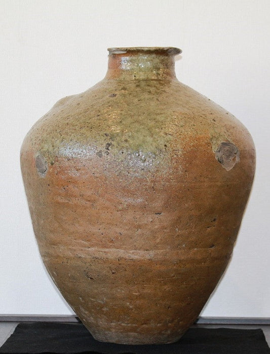 24193 Muromachi pot 