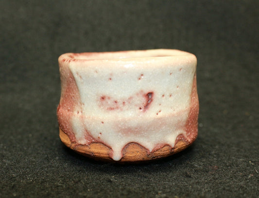 25466 YAMADA Kazu (Shino sake cup) 