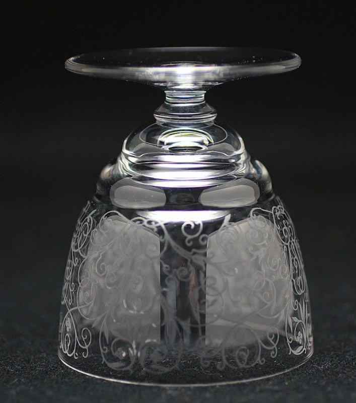 22935 Baccarat ("Luri" wine glass (early 20th century)) 