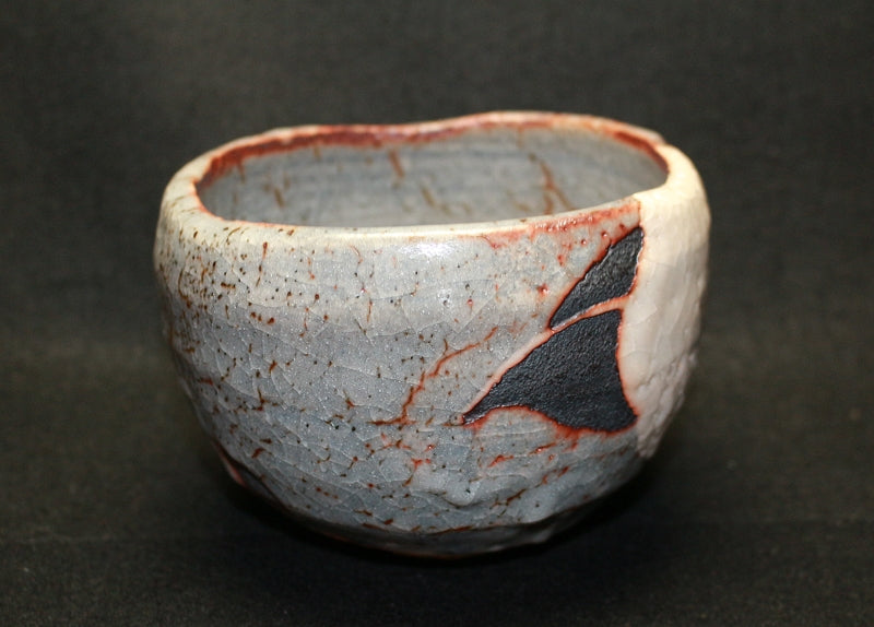 23590 WAKAO Toshisada (Rat Shino tea bowl) 