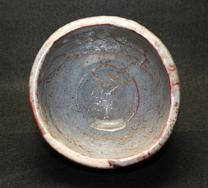 23590 WAKAO Toshisada (Rat Shino tea bowl) 