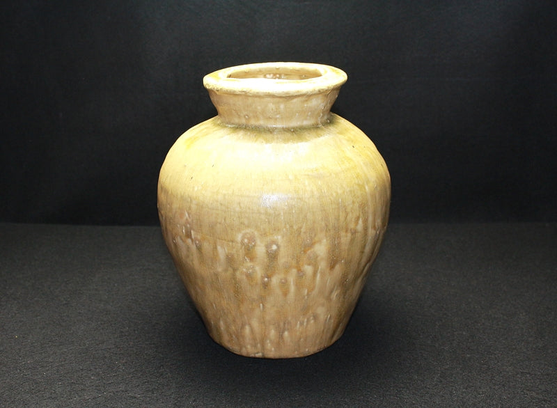 22317 Kitaoji Rosanjin [First Touanshiki] (Iga-style ash-glazed vase [Yusai box])