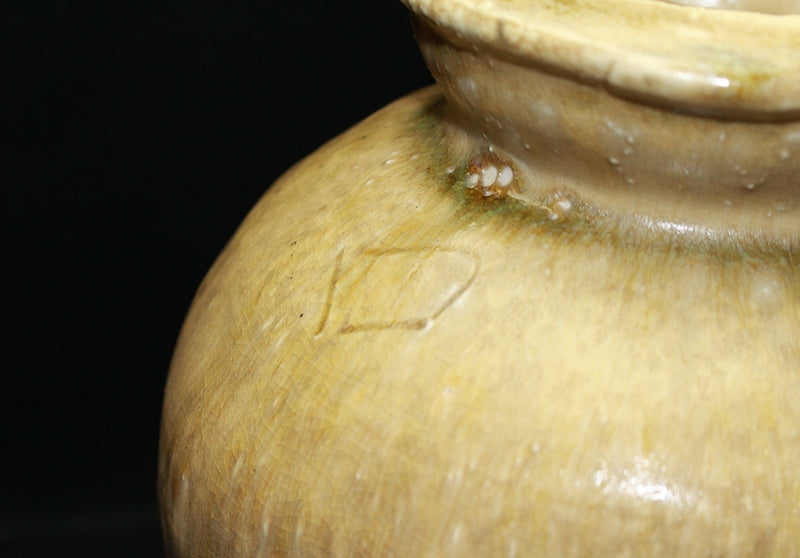 22317 Kitaoji Rosanjin [First Touanshiki] (Iga-style ash-glazed vase [Yusai box])