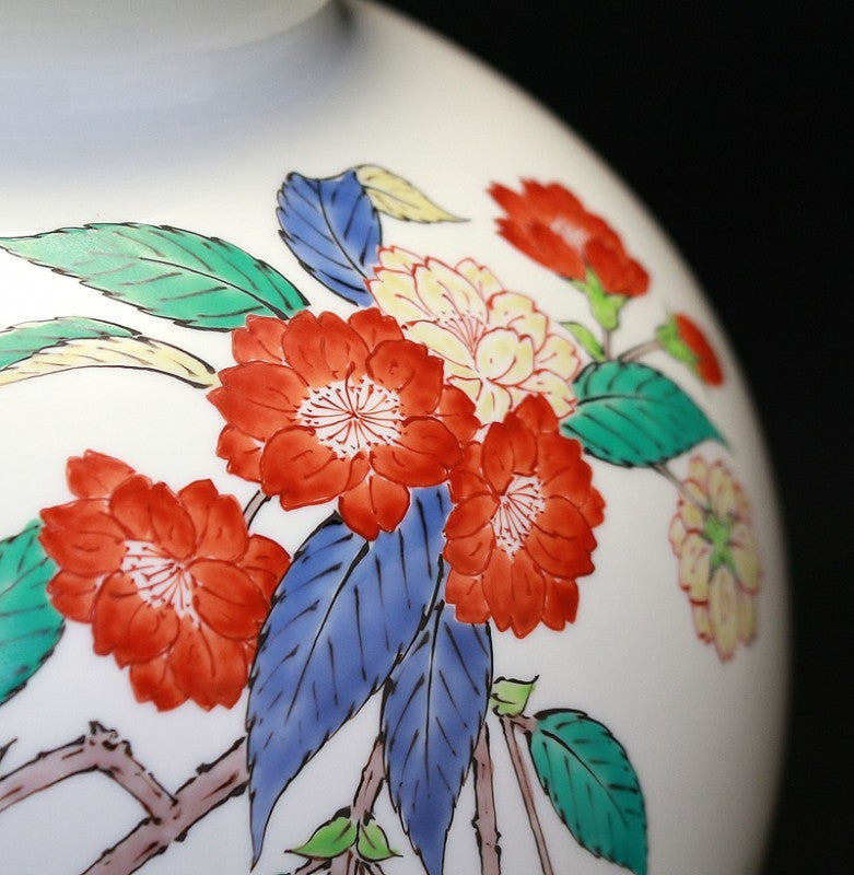 23005 Living National Treasure 14th Generation Sakaida Kakiemon (Muddy Hand Weeping Cherry Blossom Design Vase) 