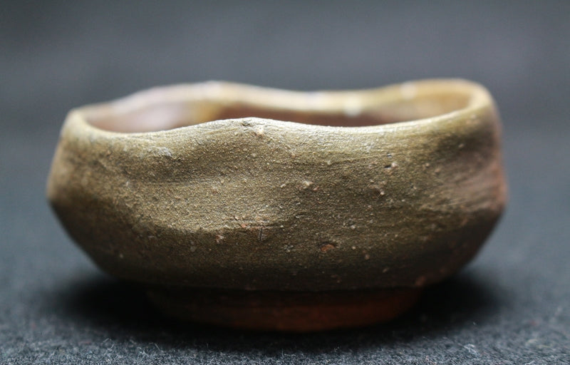 25107 中村六郎 (備前酒呑) NAKAMURA Rokuro – アート飛田