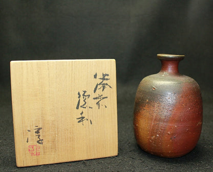 25585 Living National Treasure Jun Isezaki (Bizen Sake Bottle) ISEZAKI Jun