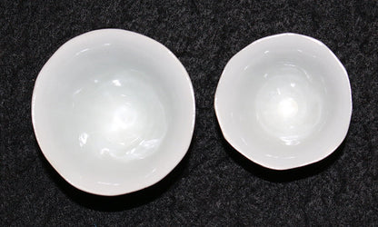 22444 Suzuki Osamu (Pair of silver-painted sake cups (1974))