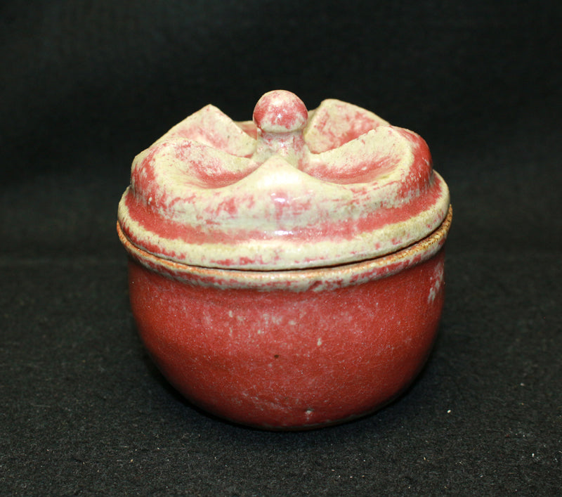 25599 KAWAI Kanjiro (Copper Red Glaze Casket)