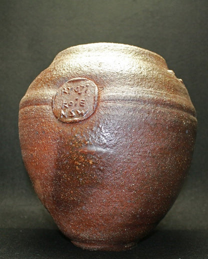 25181 KOIE Ryoji (Vase) 