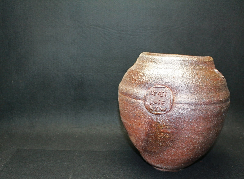 25181 KOIE Ryoji (Vase) 