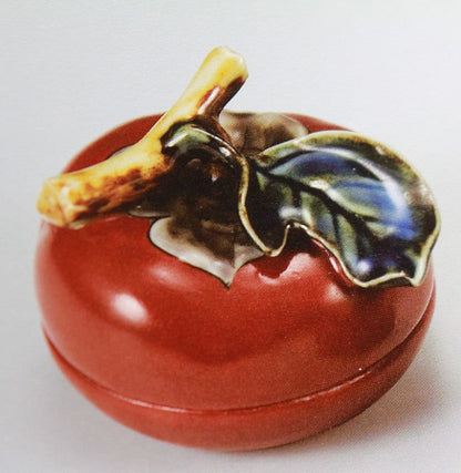 25608 12th generation Sakaida Kakiemon (Incense holder in the shape of a persimmon) 