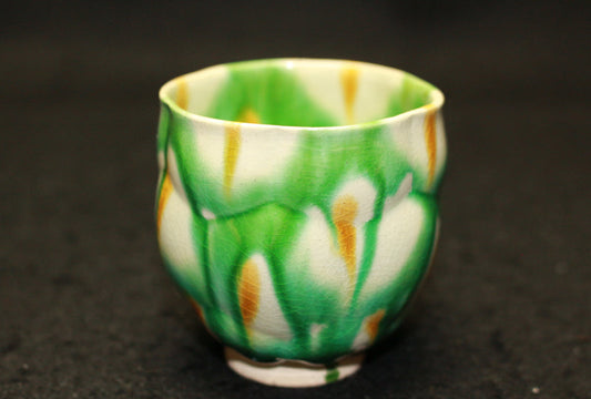 25610 Living National Treasure Takuo Kato (Reproduced Shosoin Sansai Flower-Shaped Sake Cup) 