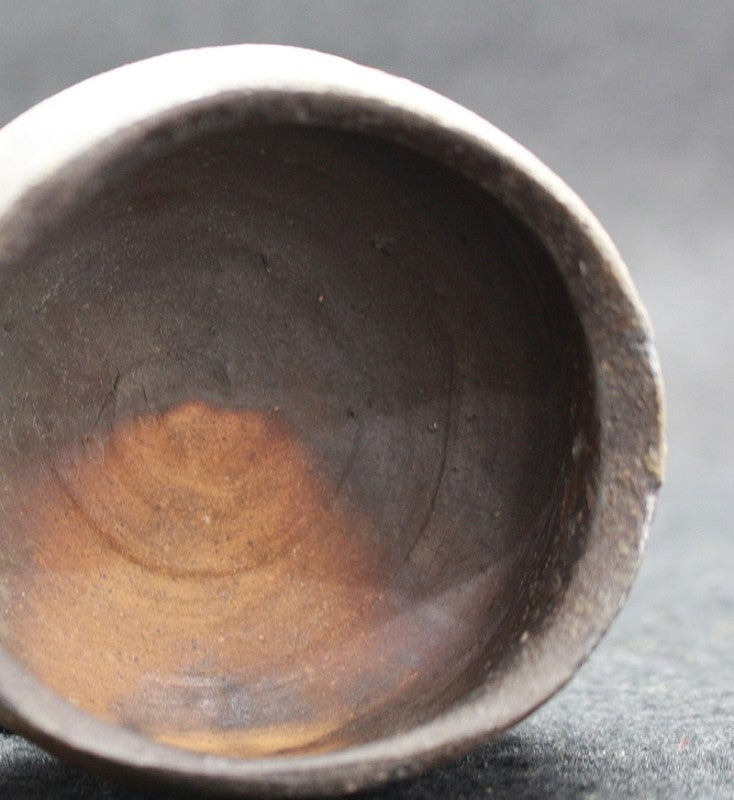 24894 NAKAMURA Rokuro (Bizen sake cup) 