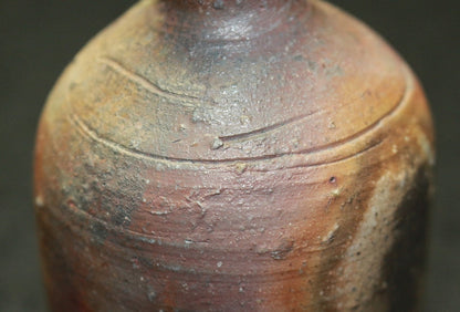 22647 Kitaoji Rosanjin (Bizen kiln change sake bottle (2nd generation Kuroda Touan)