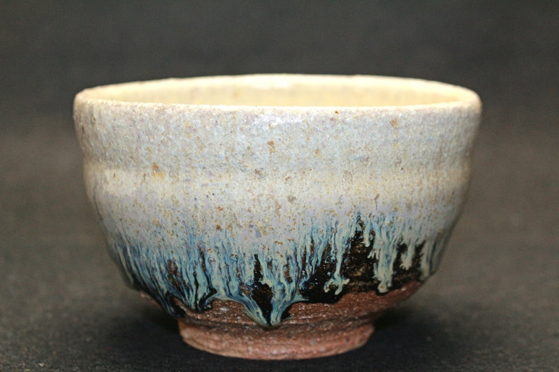 24907 Nishioka Koju (Korean Karatsu tea bowl) 