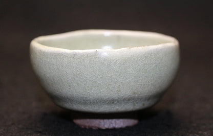 25283 KIMURA Morikazu (Green onion blue-gray glaze sake cup) 