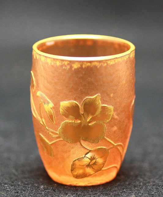 23360 Dome Nancy (Gold-painted floral design cup (orange, early 20th century)) 