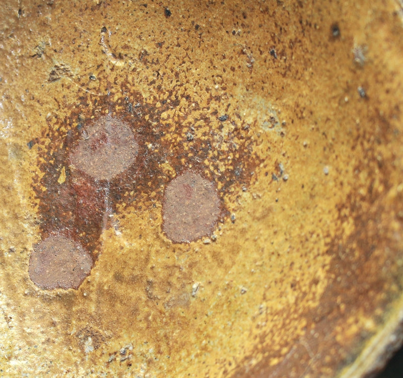 22490 Kitaoji Rosanjin (Bizen ash-covered shell-shaped bowl (2nd generation Kuroda Touanshi))