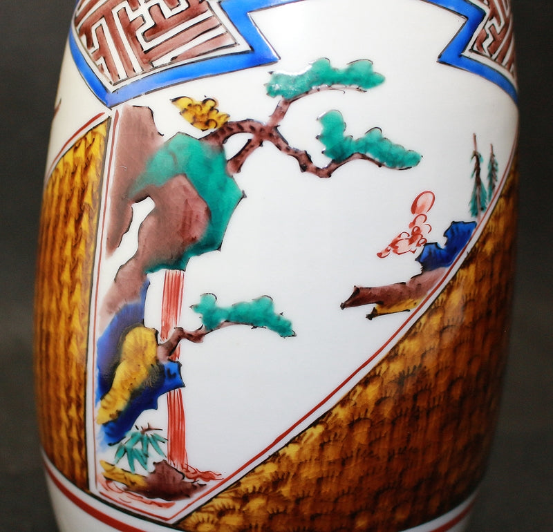 23968 ASAKURA Isokichi (Imitation of Old Kutani Three Styles Sake Bottle) 