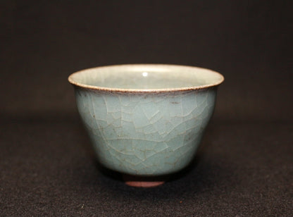 22680 Mineo Okabe (Powder celadon cup (Mikishiki))