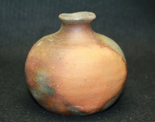 25320 NAKAMURA Rokuro (Bizen sake bottle) 