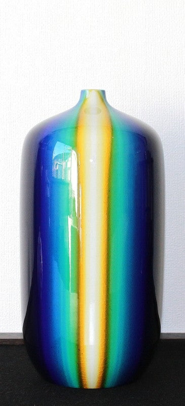 24548 Living National Treasure Tokuda Yasokichi III (Colorful Vase "Kanghe") 