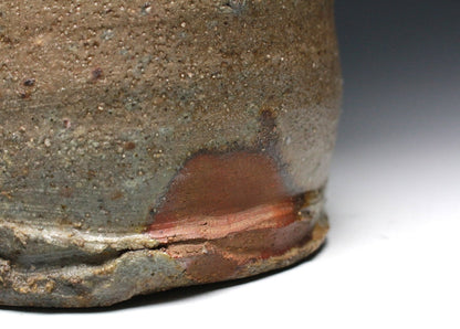 22080 Kaneshige Toyo (Bizen Eared Vase (Jikchuusai))