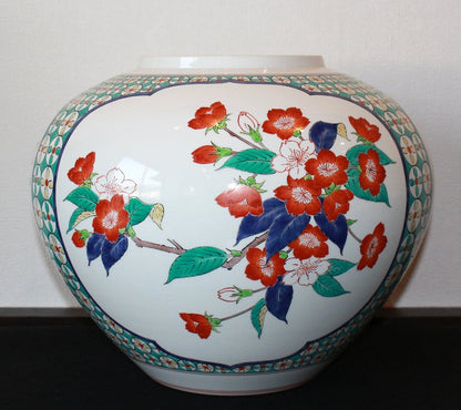 23334 Living National Treasure 14th generation Sakaida Kakiemon (Nigorote Sanpowarimon Vase (Exhibited at Nihonbashi Mitsukoshi Main Store in 2003)) 